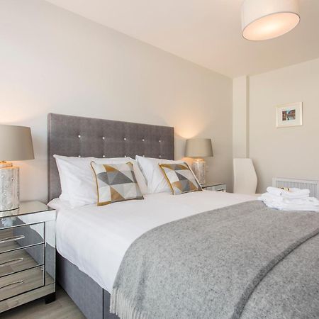 Exclusive Dublin City Penthouse Esterno foto