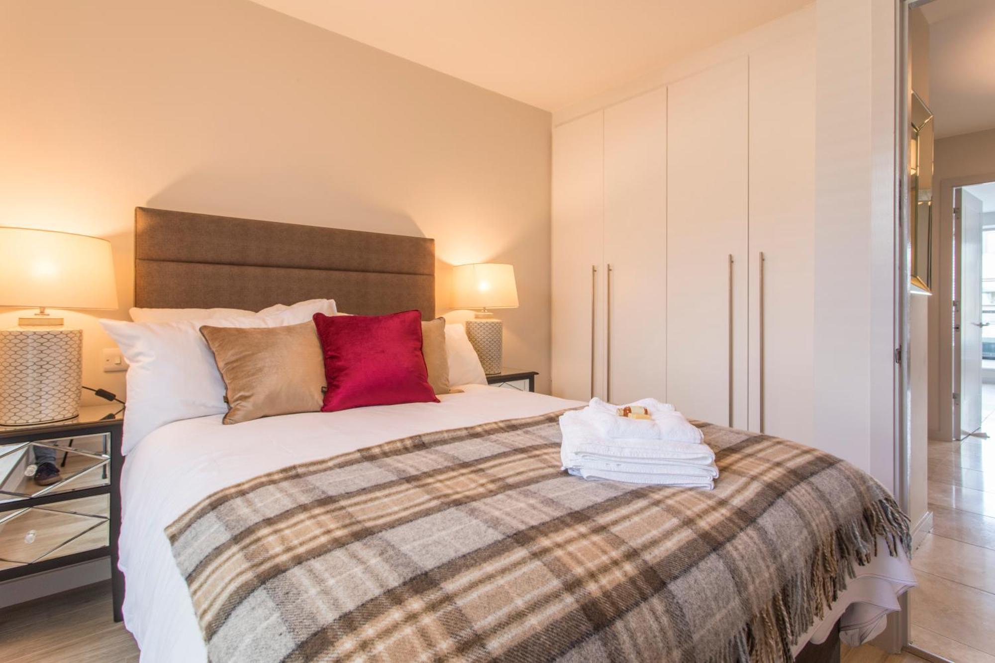 Exclusive Dublin City Penthouse Esterno foto